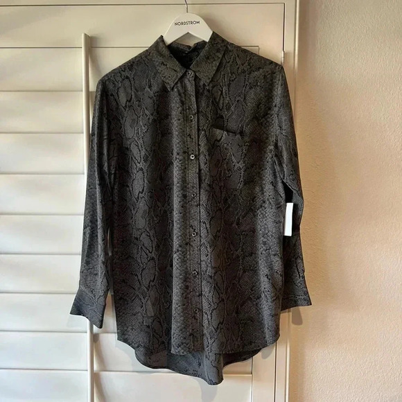 EQUIPMENT FEMME NWT Kate Moss Daddy Python Print Silk Button Down Blouse XS - Picture 3 of 9